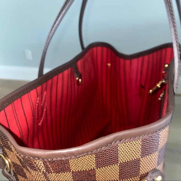 ✨NEW WITH TAGS✨ Neverfull MM Damier Ebene Auth! - Picture 7 of 13